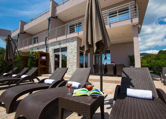 Isabella * Опатия